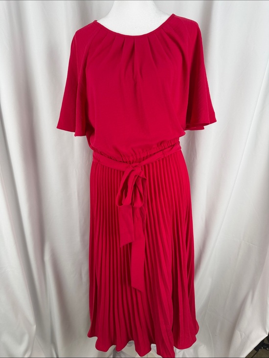 Calvin Klein Dresses & Skirts - Calvin Klein Raspberry Pink Pleated Midi Dress Size 12 Belted Flutter Sleeve